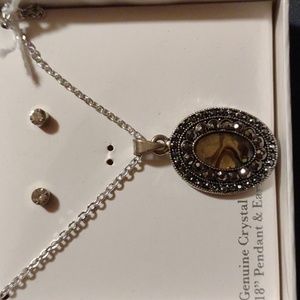 Necklace and Earring Set